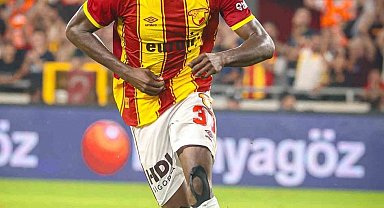 Anthony Dennis, Al-Jazira Club'a transfer oldu