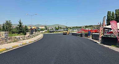 Ardahan'da Kongre caddesi trafiğe kapatıldı