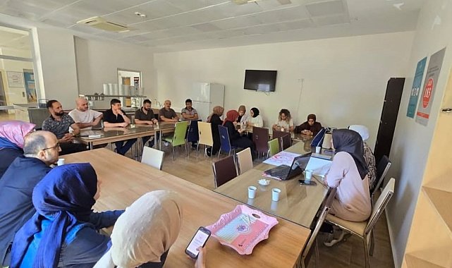 Arıcak'ta kadına yönelik şiddetle mücadele eğitimi