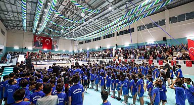 Arnavutköy'de 10 bin genç yaz spor okullarında buluştu