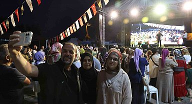 Atakum'da üçüncü kez düzenlenen Fındık Festivali'ne yoğun ilgi