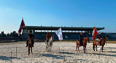 Atlı Okçuluk Türkiye Şampiyonası Yarı Finali'nde Balıkesir rüzgarı esti