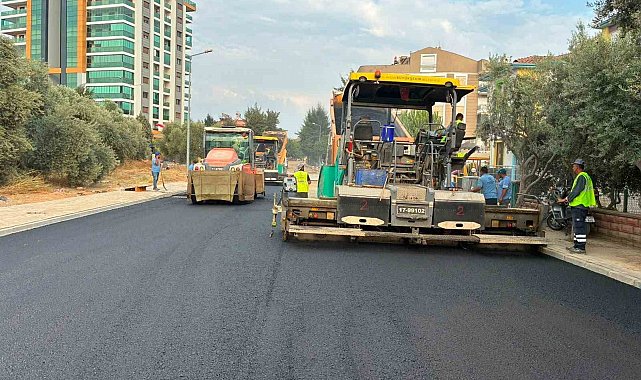 Aydın Büyükşehir'in yol çalışmaları sürüyor