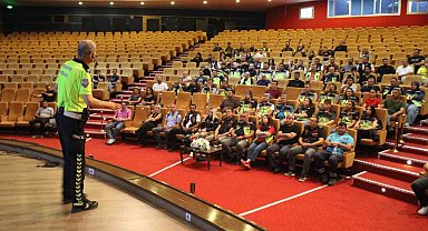 Aydın'da 200 motosiklet sürücüsüne "güvenli sürüş" eğitimi