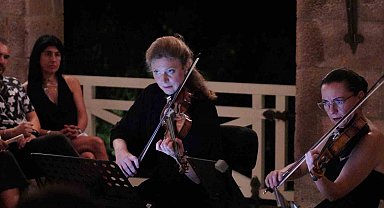 Ayvalık'ta AIMA Müzik Festivali sanatseverleri buluşturdu