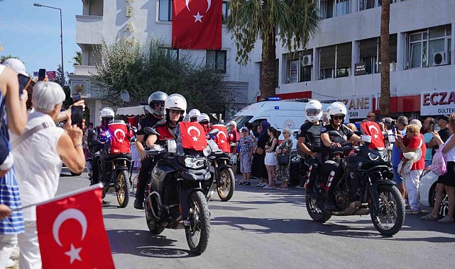 Ayvalık'ta "Zafer" coşkusu
