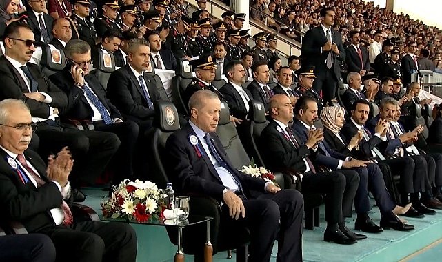 Bakan Çiftçi: "Toplamda 5 bin 915 genç kardeşimizi Jandarma ve Sahil Güvenlik teşkilatlarımıza uğurluyoruz"