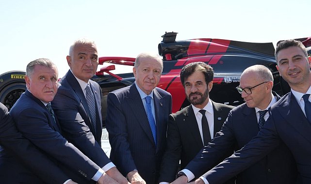 Bakan Ersoy müjdeyi verdi: İstanbul Park 2031'e kadar F1 takviminde