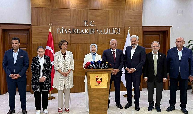 Bakan Göktaş: "Bu topraklar terörden bu kadar çekerken aileler maalesef parçalandı"