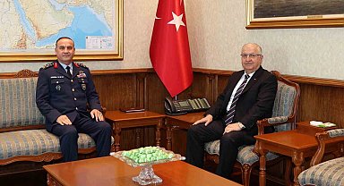 Bakan Güler, Hava Kuvvetleri Komutanı Orgeneral Dalkıran'ı kabul etti