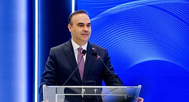 Bakan Kacır: "Ekonomi 24 çeyrektir büyüyor"