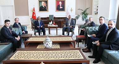 Bakan Memişoğlu, D-8 Genel Sekreteri Mahmood ile bir araya geldi