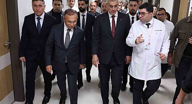 Bakan Memişoğlu'ndan saldırıya uğrayan Yeni Parti Milletvekili Meriç'e ziyaret