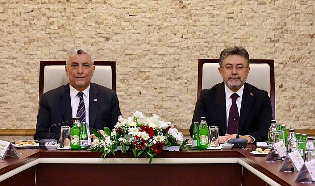 Bakan Yumaklı ile Bakan Bolat Hububat Sektörü İstişare Toplantısı gerçekleştirdi