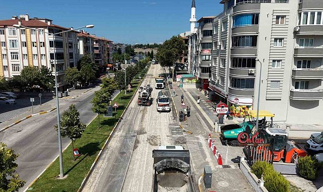 Balıkesir Büyükşehir, Savaştepe Caddesi'ni yeniliyor