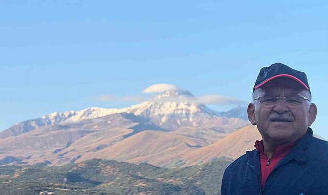 Başkan Büyükkılıç, Erciyes'e kar yağdığını duyurdu