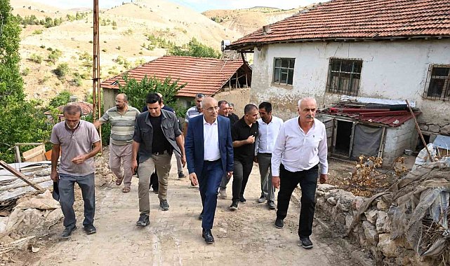 Başkan Sami Er, sel felaketinin yaşandığı Kocaözü'nü ziyaret etti