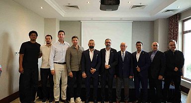 Basketbol Süper Ligi'nin yeni takımı Körfez Basket görücüye çıktı