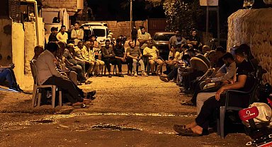 Batan gemide yolculuk yapan ağabey ve kardeşinden haber alınamıyor