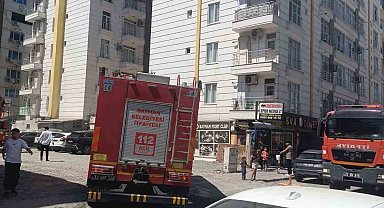 Batman'da iş yeri bacasından yükselen duman paniğe neden oldu