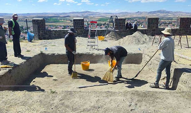 Belediye çalışması tahmin edilen 5 bin yıllık tarihi ortaya çıkarttı