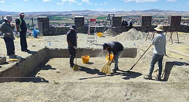 Belediye çalışması tahmin edilen 5 bin yıllık tarihi ortaya çıkarttı