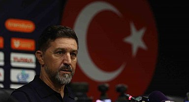 Besnik Hasi: "İlk 25 dakikada oyunu kaybettik"