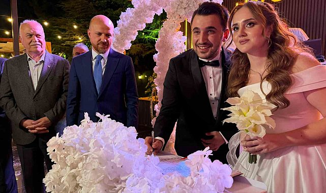 Bilal Erdoğan nikah şahidi oldu: Genç çifte en az 3 çocuk tavsiyesinde bulundu