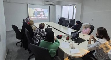 Bilecik'te ailelere teknoloji bağımlılığı eğitimi