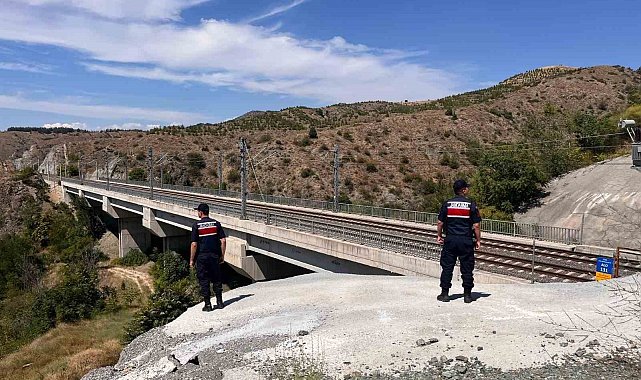 Bilecik'te YHT ve demiryolu hattında inceleme