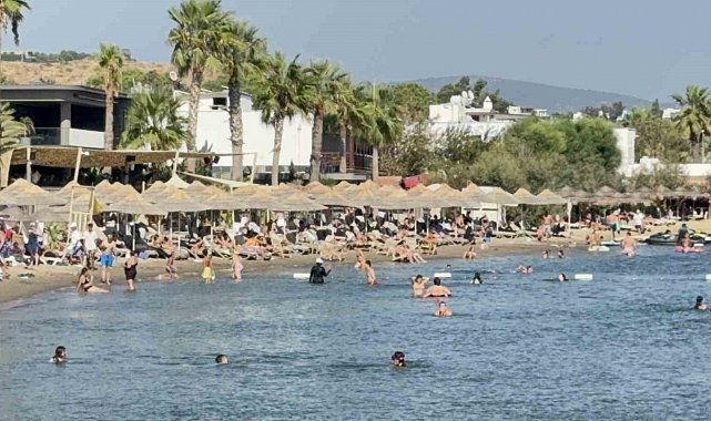 Bodrum'da termometre 40'ı, hissedilen sıcaklık 45'i gördü