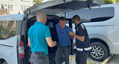 Boşanma aşamasındaki eşini bıçakla yaraladı