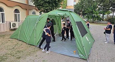 Boyabat'ta genç izcilere uygulamalı kampçılık eğitimi