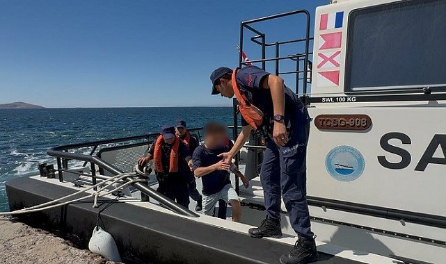 Bozcaada açıklarında gemide rahatsızlanan personelin tıbbi tahliyesi gerçekleştirildi
