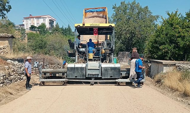 Buldan Karadere sıcak asfaltla buluştu
