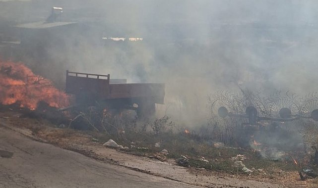 Buldan'da otluk alanda çıkan yangın büyümeden kontrol altına alındı