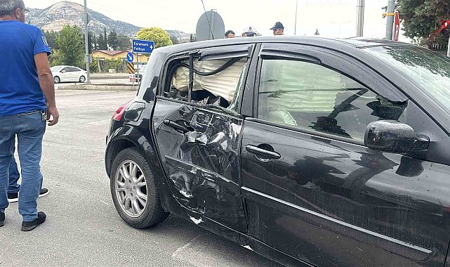 Burdur'da otomobille çarpışan motosikletin sürücüsü 2 günlük yaşam mücadelesini kaybetti