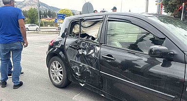 Burdur'da otomobille çarpışan motosikletin sürücüsü 2 günlük yaşam mücadelesini kaybetti
