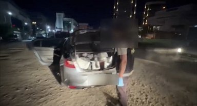 Bursa'da 45 kilo uyuşturucu ele geçirildi... Ev ve aracı böyle arandı