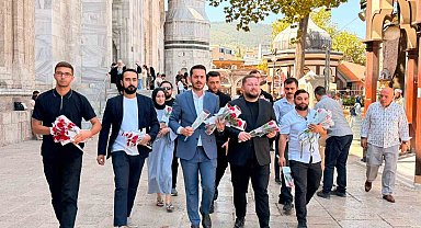 Bursa'da Ak Partili gençlerden anlamlı program