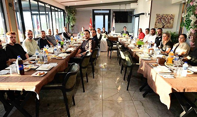 Bursaspor yönetimi ve taraftarı, Bursa emniyetiyle buluştu