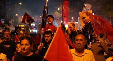 Büyük Zafer'in 104'üncü yılı Kartal'da görkemli kutlamalarla taçlandı