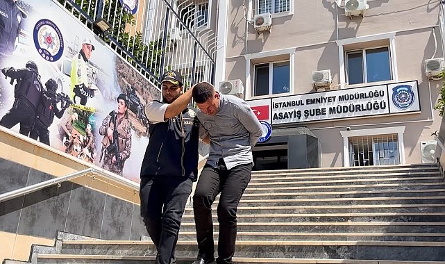 Camide namaz kılan şahsın içerisinde 450 bin TL bulunan çantasını çalan şüpheli yakalandı