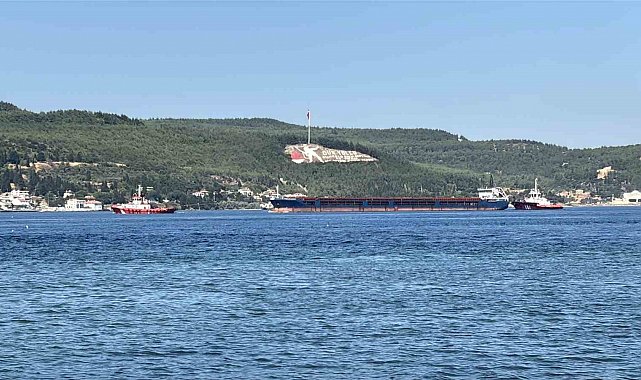 Çanakkale Boğazı'ndan geçen genel kargo gemisi makine arızası yaptı