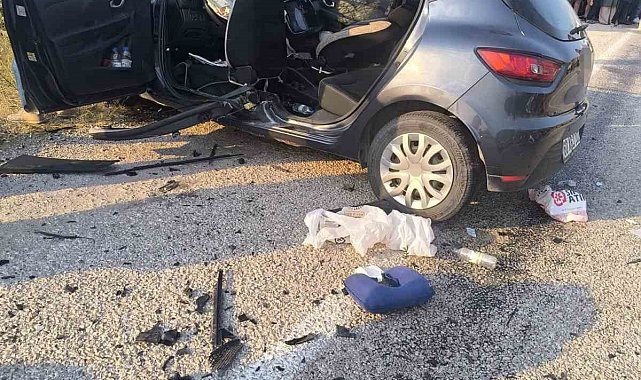 Çankırı'da iki otomobil çarpıştı: 1 ölü, 6 yaralı