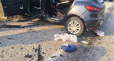 Çankırı'da iki otomobil çarpıştı: 1 ölü, 6 yaralı