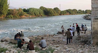 Ceyhan Nehri'nde kaybolan ikinci çocuğun da cansız bedeni bulundu