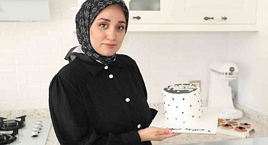 Çocuklarını uyuttuktan sonra pasta yapıp satan anne hayallerinin peşinde koşuyor