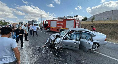 Çorum'da otomobiller çarpıştı: 7 yaralı