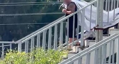 Cumhurbaşkanı Erdoğan'ın pankartını söküp zarar veren şahıs tutuklandı